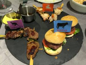 Carne de Kobe, Canguro y Cocodrilo
