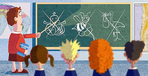 Dibujo de una profesora mostrando en una pizarra una cigüeñas, una abeja y un bebé en unas flores tachados