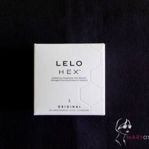 Caja de preservativos LELO HEX. En blanco con relieves en el lateral como panales de abejas
